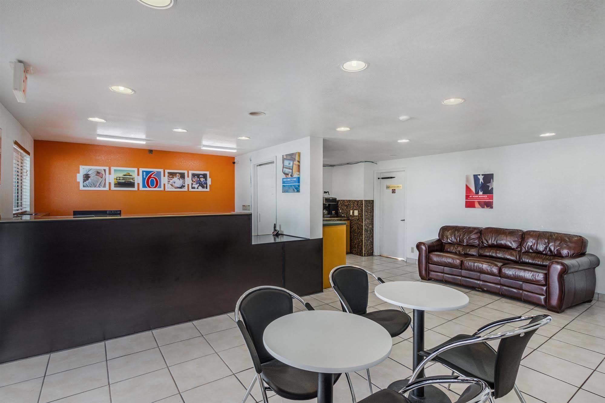 Motel 6-San Marcos, Tx - North Экстерьер фото