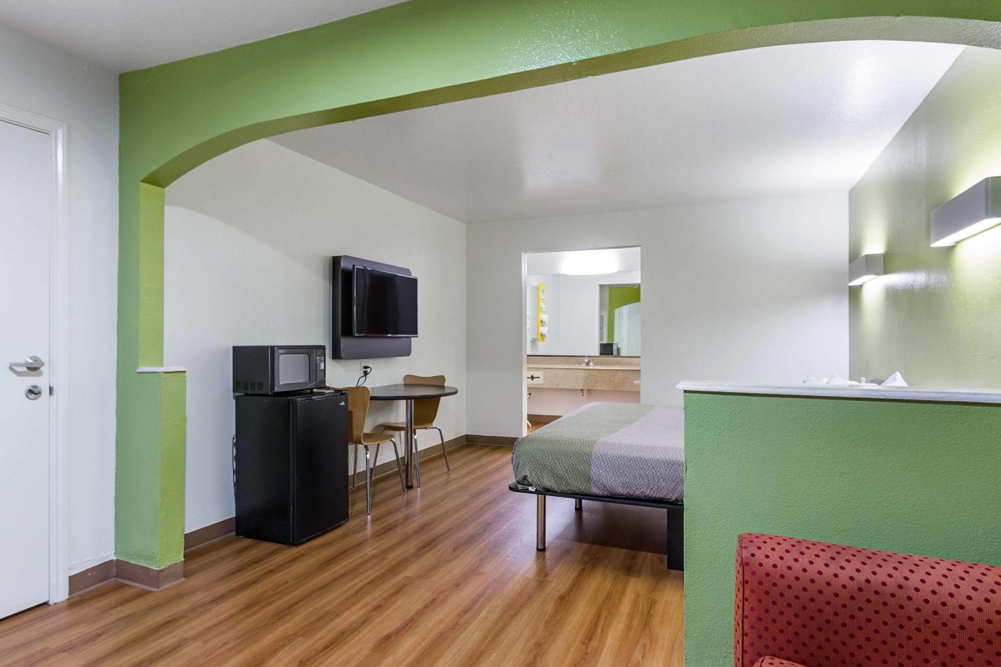 Motel 6-San Marcos, Tx - North Экстерьер фото